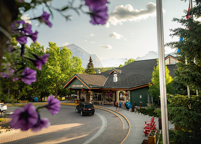 Exterior view of Lake Louise Inn